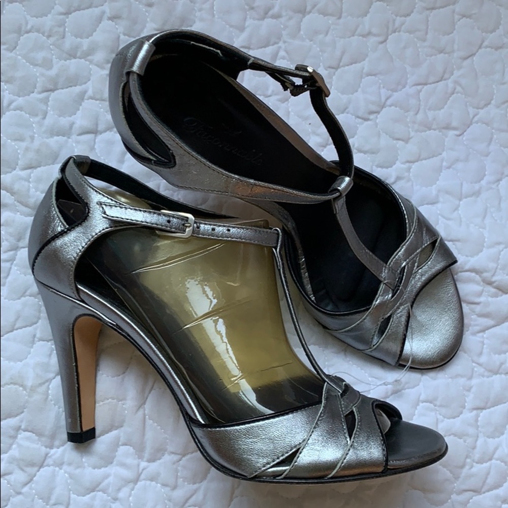 📍FIRM📍ITALY Leather sandals